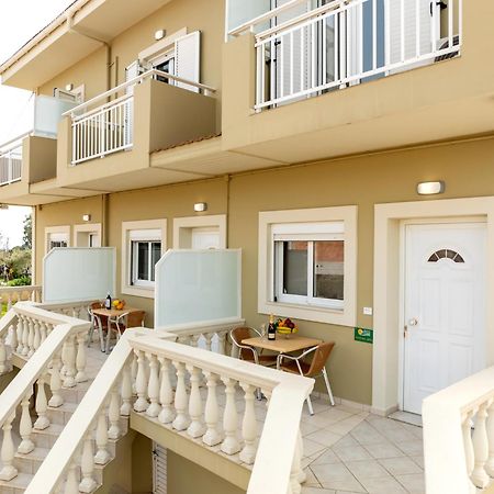 Solomos Apartments Skala  エクステリア 写真