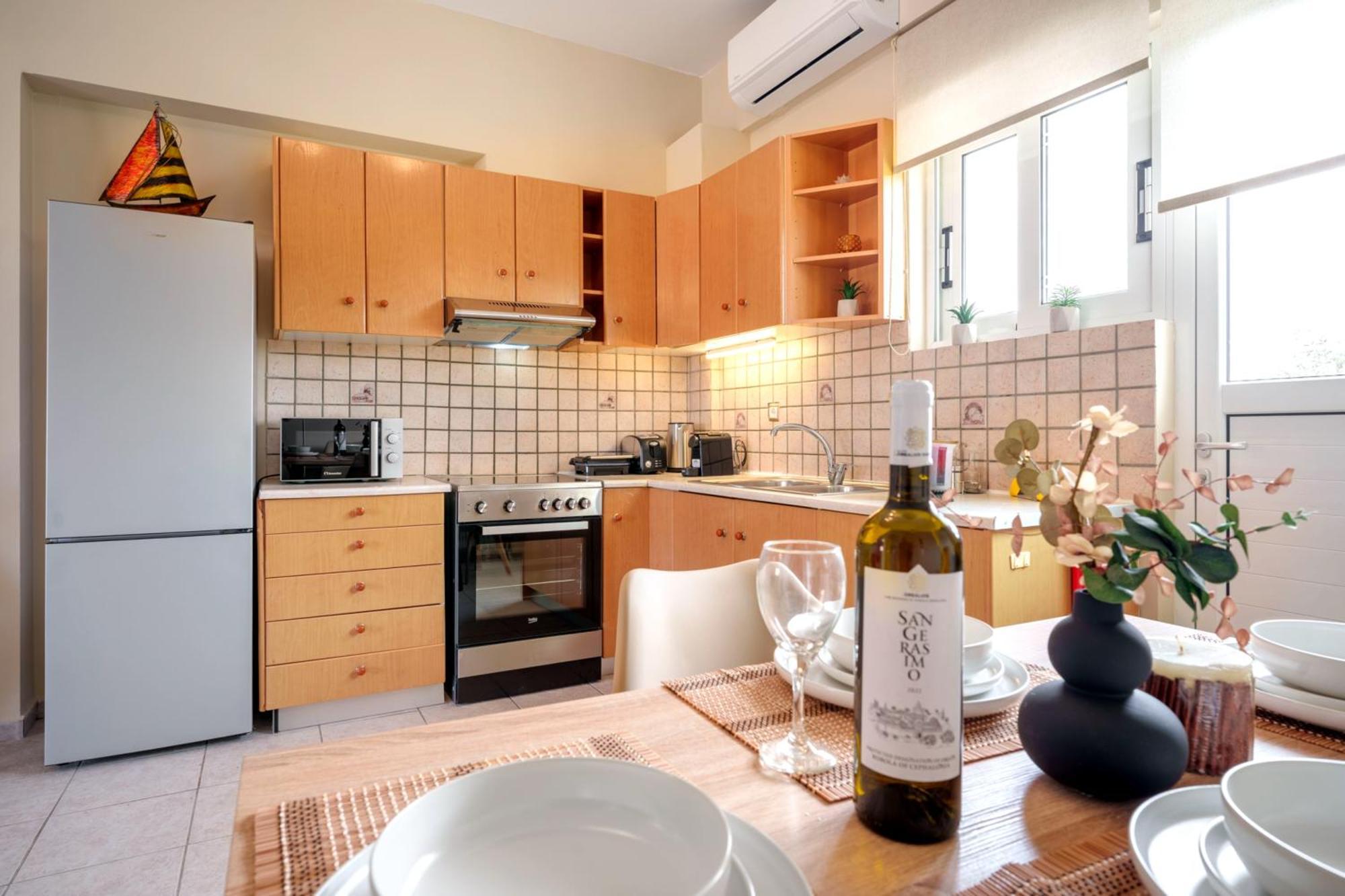 Solomos Apartments Skala  エクステリア 写真
