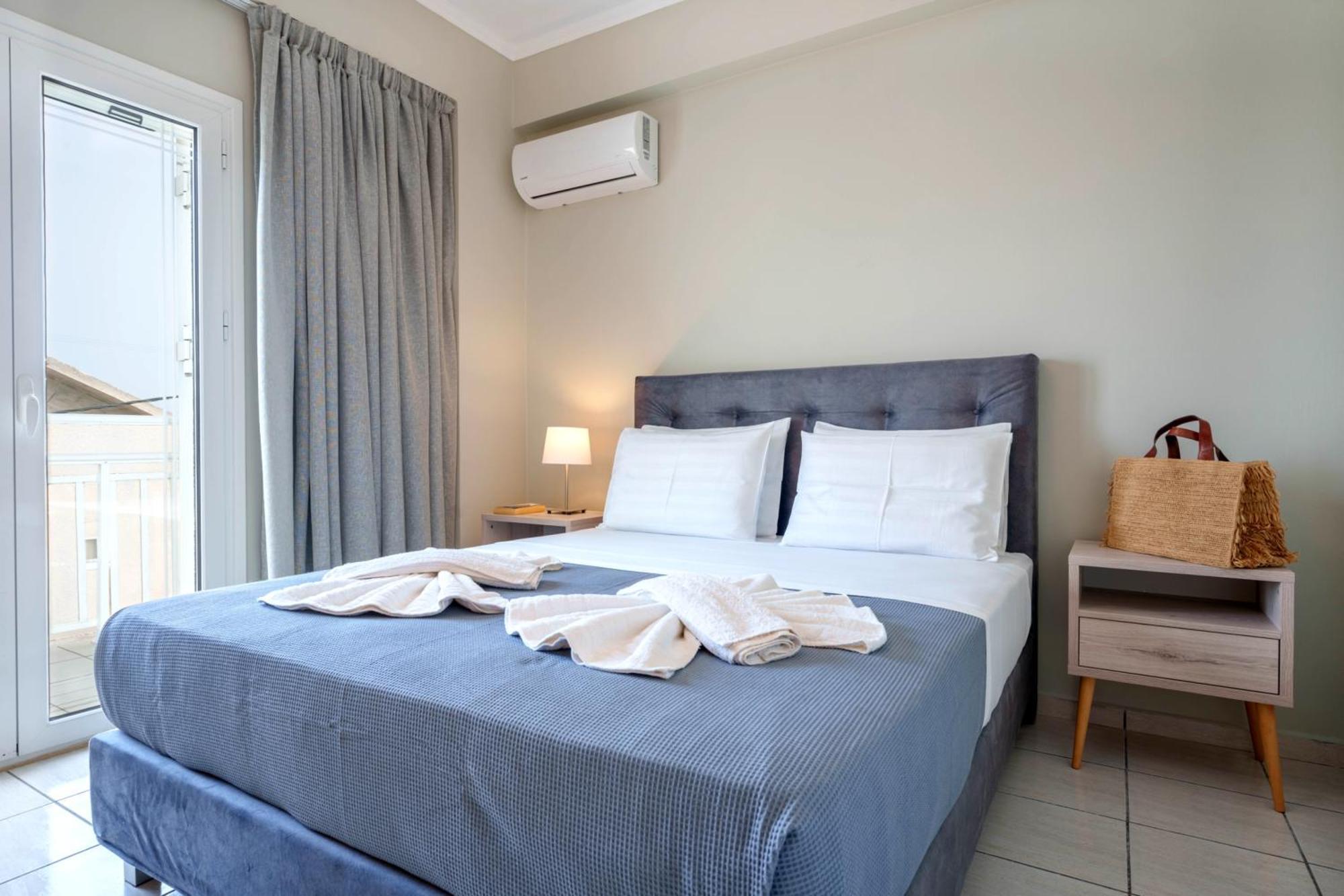 Solomos Apartments Skala  エクステリア 写真